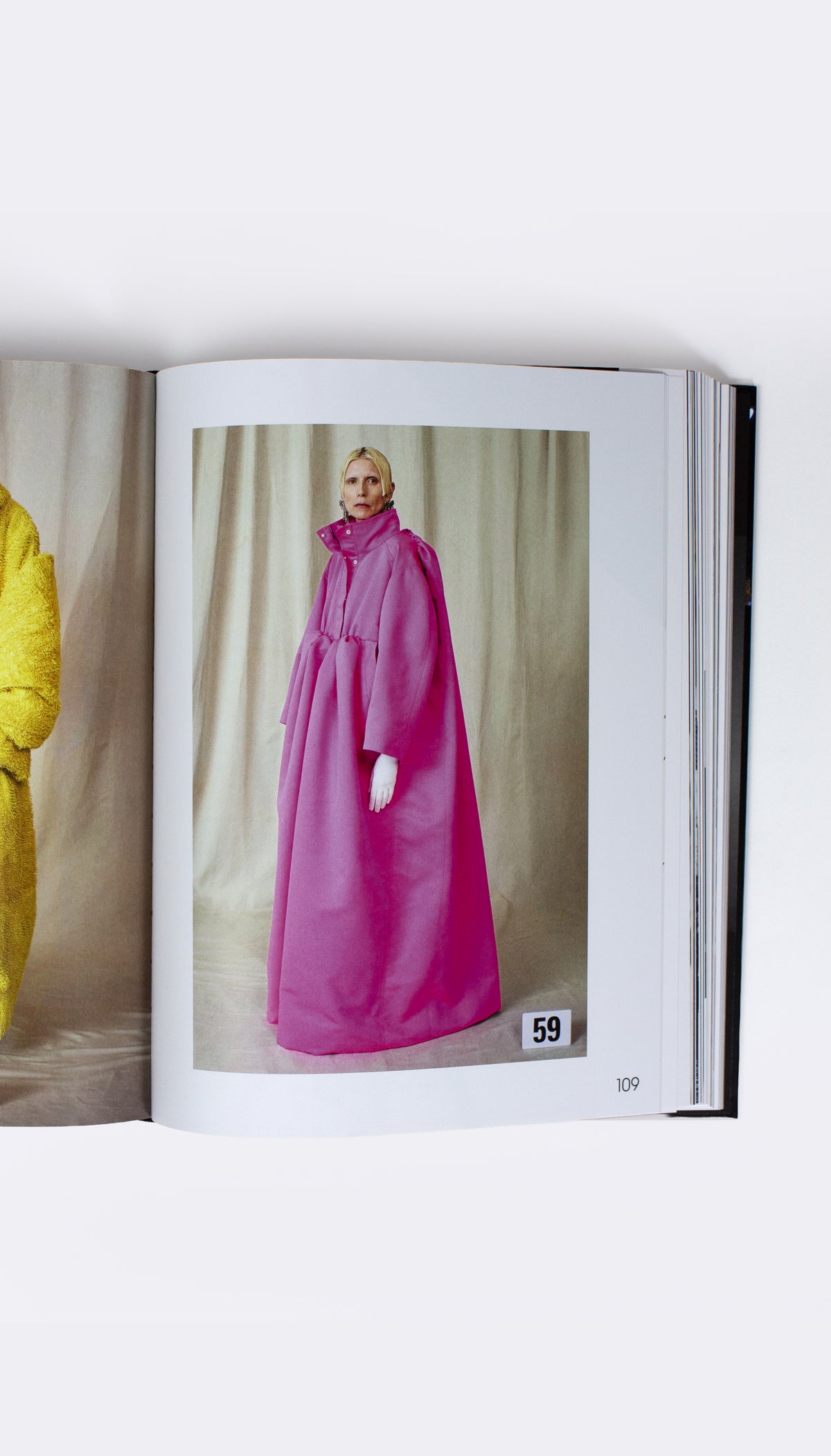 Iconic Runways - Modenschauen, die Geschichte Schrieben