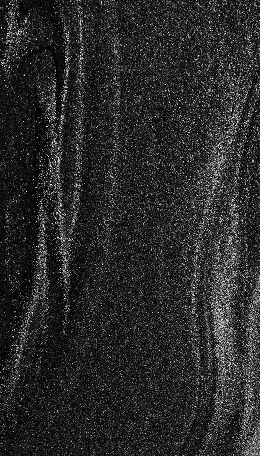 Black nail polish by Gitti